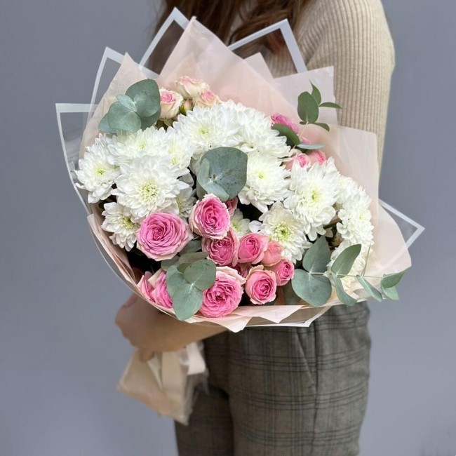 Букет цветов "Безымянная звезда" Букет цветов "Безымянная звезда"